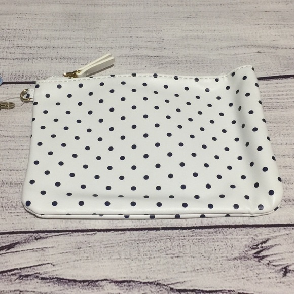 Pouch Set - Picture 4 of 5